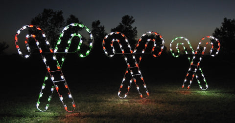 Crossed Candy Canes Scene | All American Christmas Co